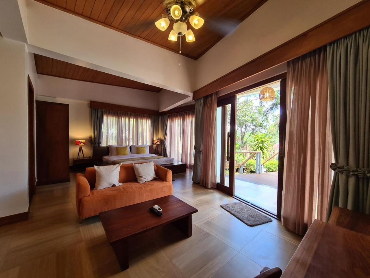 Mayura Hill Resort Senmonorom Eksteriør bilde